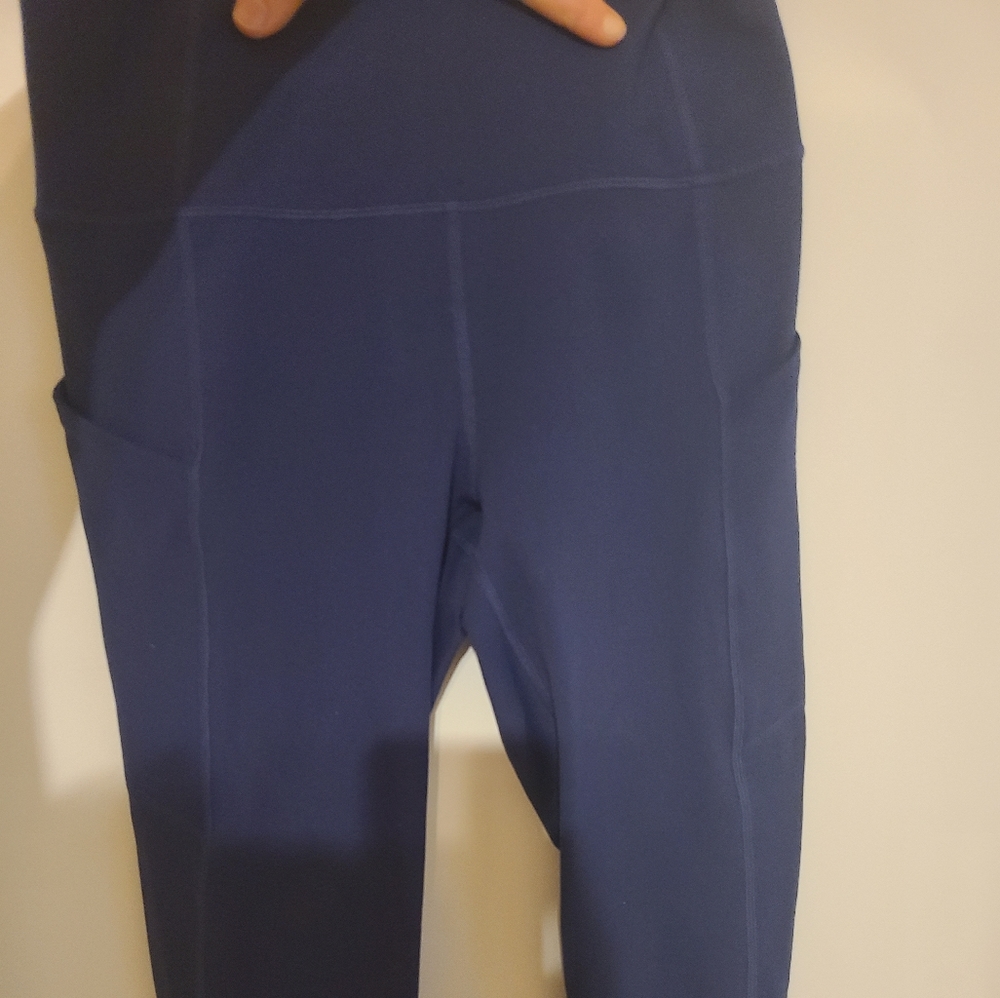 Fabletics high waisted leggings with pockets